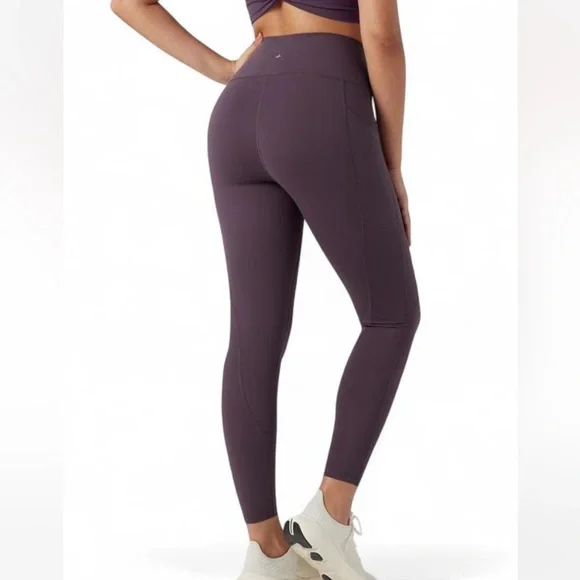 Halara UltraSculpt High Waisted Tummy Control Pocket Shaping Training Leggings - Picture 3 of 7